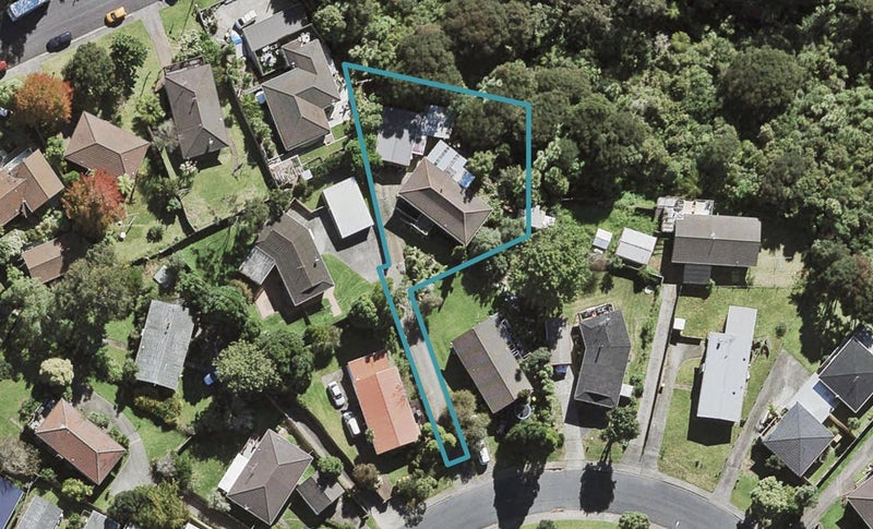 16 Glastron Place, Bayview, Auckland - Carousel 1