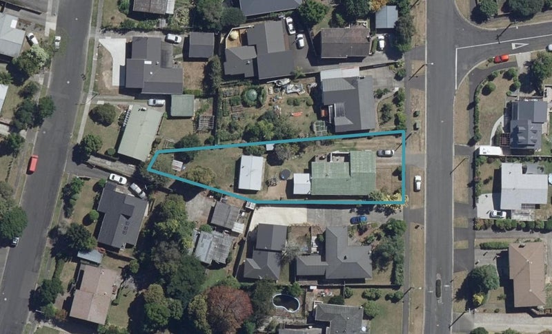 29 Thomson Avenue, Dinsdale, Hamilton - Carousel 1