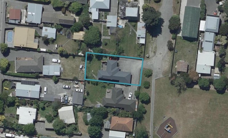 10 Travis Road, Burwood, Christchurch - Carousel 1