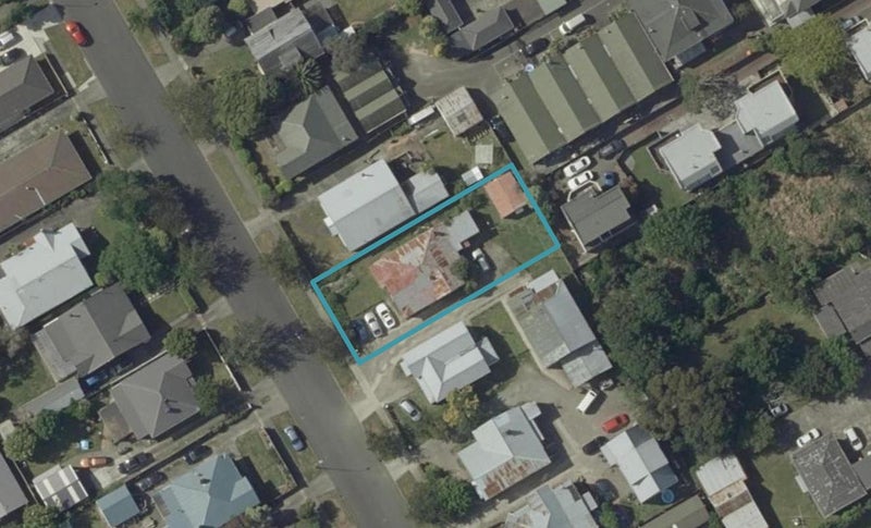 15 Bryant Street, Takaro, Palmerston North - Carousel 1