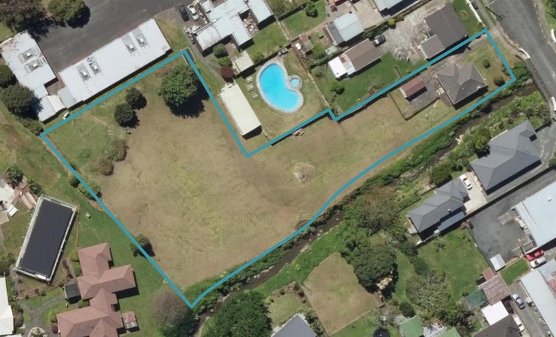 1B Kauika Road, Avenues, Whangarei - Carousel 1