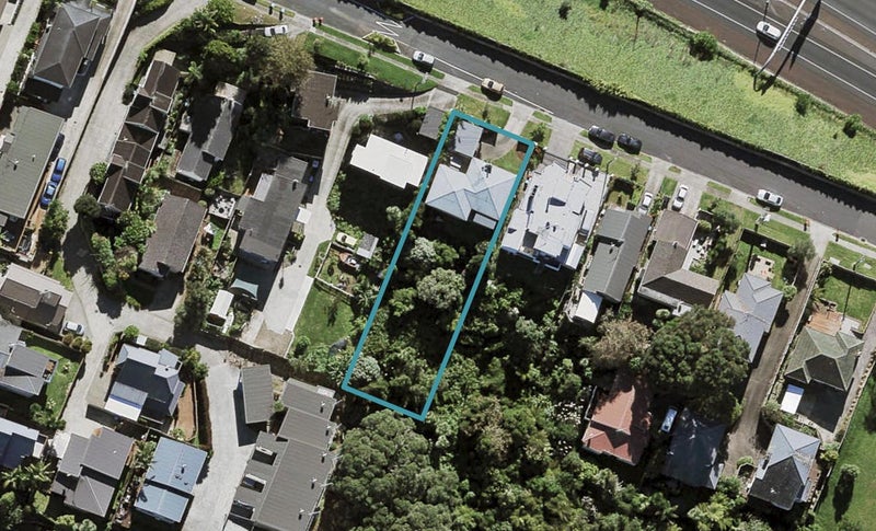 31 Hendry Avenue, Hillsborough, Auckland - Carousel 1