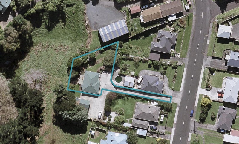 142A Pioneer Road, Spotswood, New Plymouth - Carousel 1