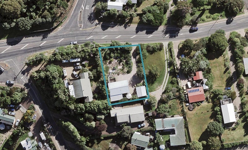 63 Ostend Road, Ostend, Waiheke Island - Carousel 1