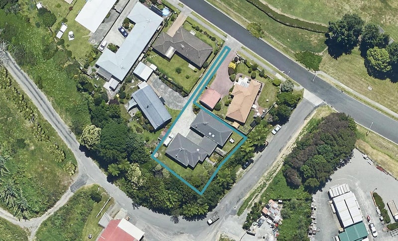 3B Marshall Avenue, Greerton, Tauranga - Carousel 1