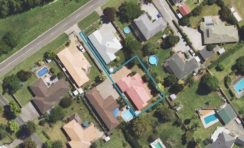 111 Riverside Road, Whataupoko, Gisborne - Carousel 1
