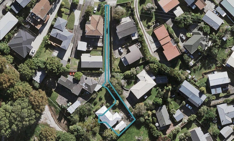 30D Edgeworth Road, Glenfield, Auckland - Carousel 1