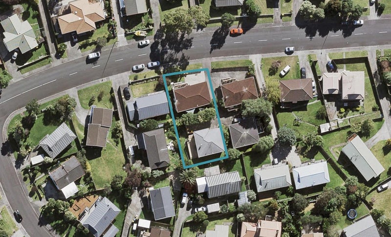 2/46 Barbados Drive, Unsworth Heights, Auckland - Carousel 1