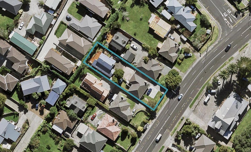 219 Hillsborough Road, Hillsborough, Auckland - Carousel 1