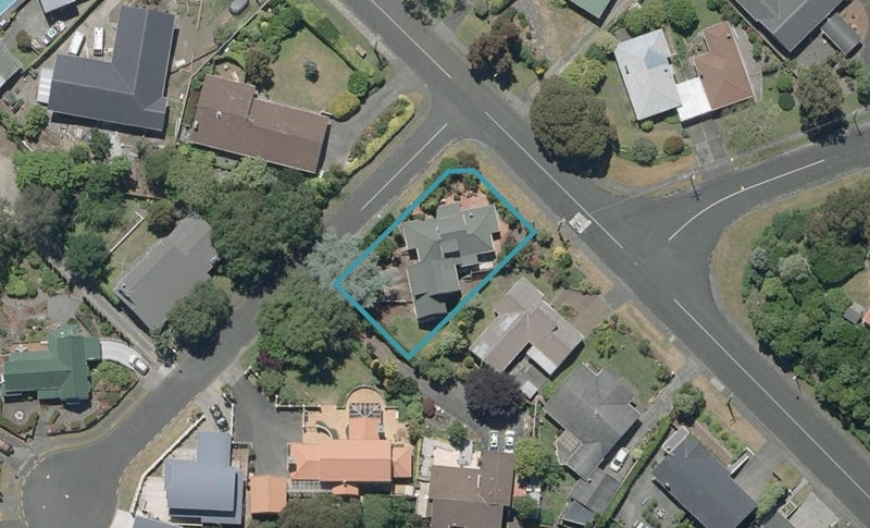 1 Chittick Place, Saint Johns Hill, Whanganui - Carousel 1