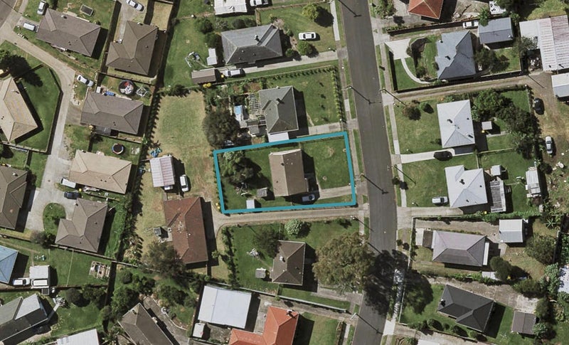 15 Piako Street, Otara, Auckland - Carousel 1