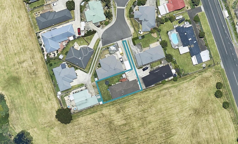 9 Smylie Close, Ohauiti, Tauranga - Carousel 1