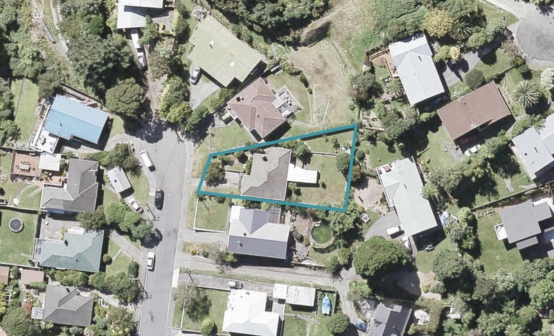 26 Isabel Grove, Wainuiomata, Lower Hutt - Carousel 1