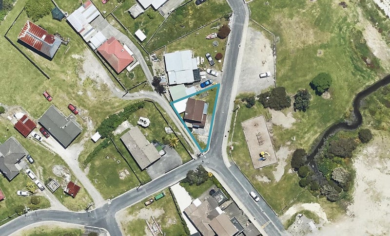 64 Ariariterangi Street, Ohinemutu, Rotorua - Carousel 1