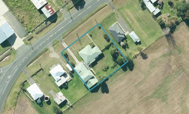 10 West Coast Road, Te Kopuru - Carousel 1