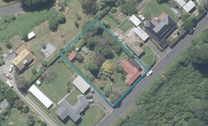 12 Downes Road, Roseneath, Port Chalmers - Carousel 1