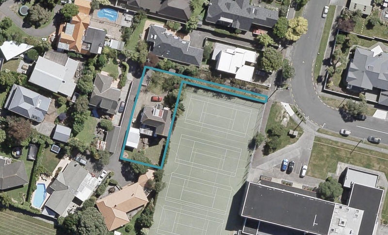26 Willoughby Street, Woburn, Lower Hutt - Carousel 1