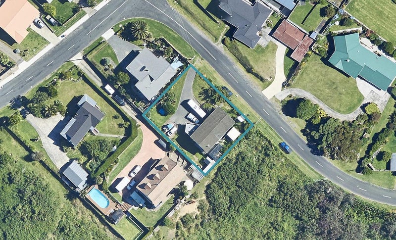 3 Rauporoa Road, Maketu, Te Puke - Carousel 1