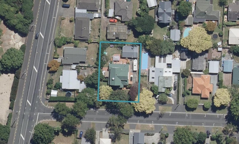 3 Young Street, Claudelands, Hamilton - Carousel 1