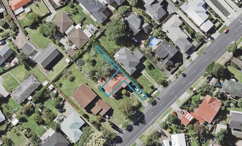 19C Bradbury Road, Botany Downs, Auckland - Carousel 1