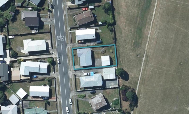 30 Conclusion Street, Ascot Park, Porirua - Carousel 1