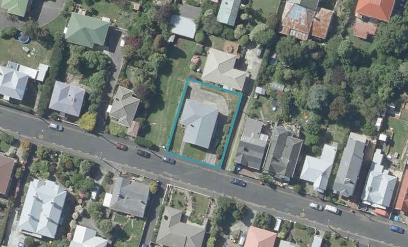 24 Galloway Street, Mornington, Dunedin - Carousel 1