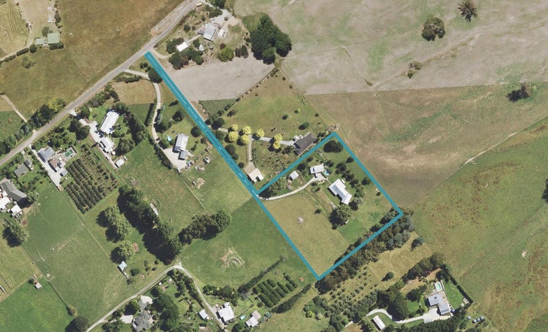 100 Glenelg Road, Makauri, Gisborne - Carousel 1