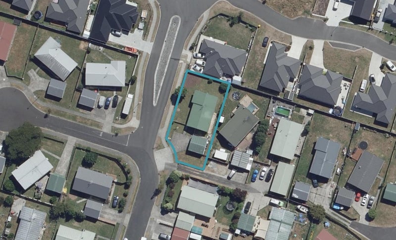 12 Melanie Court, Dinsdale, Hamilton - Carousel 1
