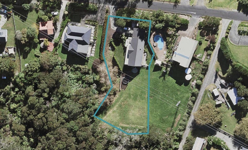 15 Bernard Magnus Lane, Greenhithe, Auckland - Carousel 1