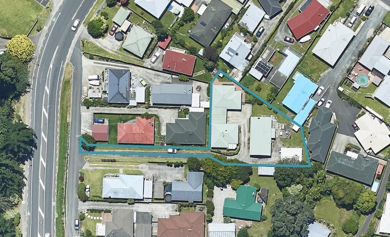 18B Oropi Road, Greerton, Tauranga - Carousel 1