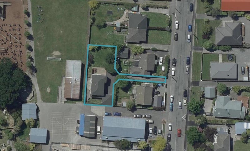 18A Albert Terrace, Saint Martins, Christchurch - Carousel 1