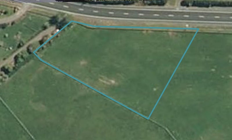 49 Mckenzie Road, Kingseat, Pukekohe - Carousel 1