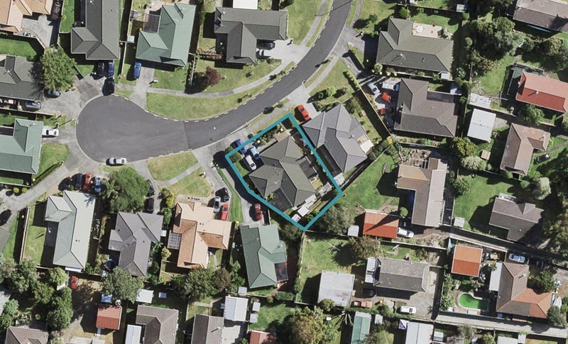14 Matilda Place, Weymouth, Auckland - Carousel 1