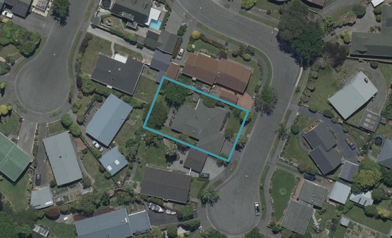 10 Ostend Place, Avonhead, Christchurch - Carousel 1