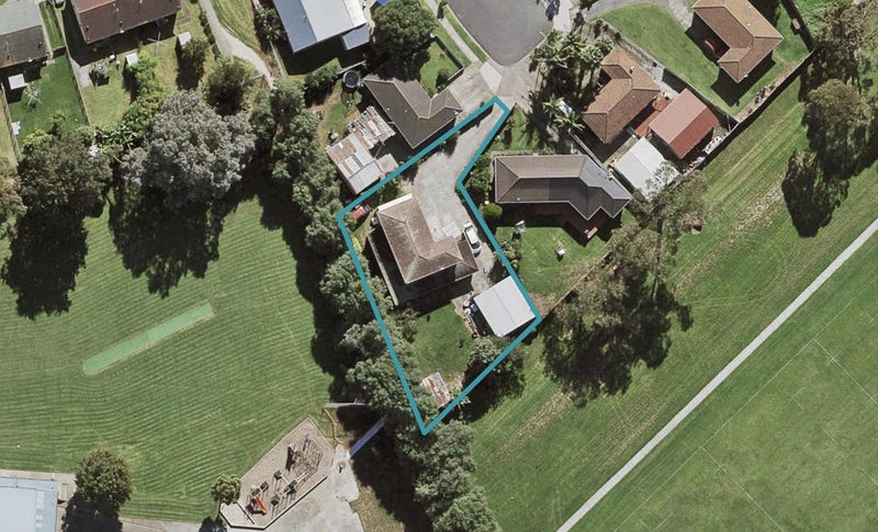5 Orville Place, Mangere, Auckland - Carousel 1