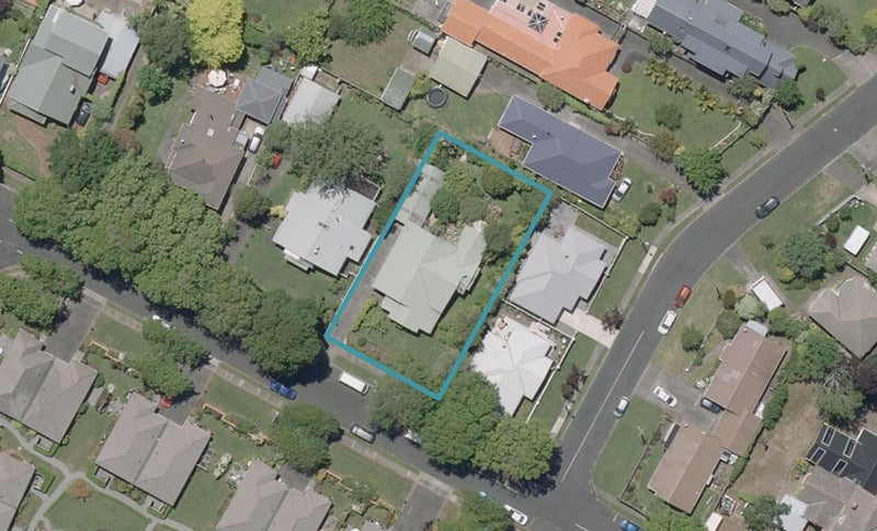 60 Oakland Avenue, Saint Johns Hill, Whanganui - Carousel 1