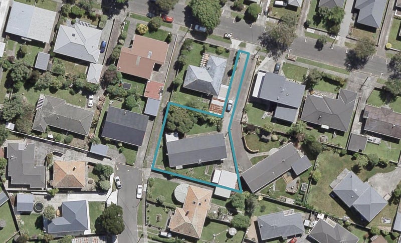19 Frederick Street, Avalon, Lower Hutt - Carousel 1