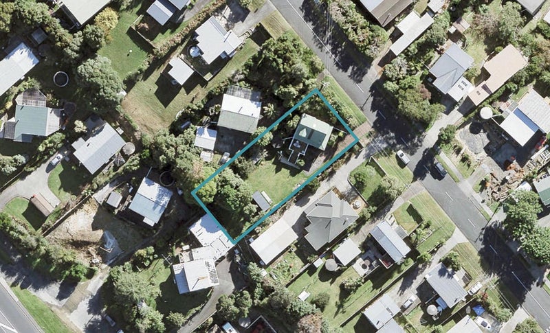 19 Penton Road, Stanmore Bay, Whangaparaoa - Carousel 1