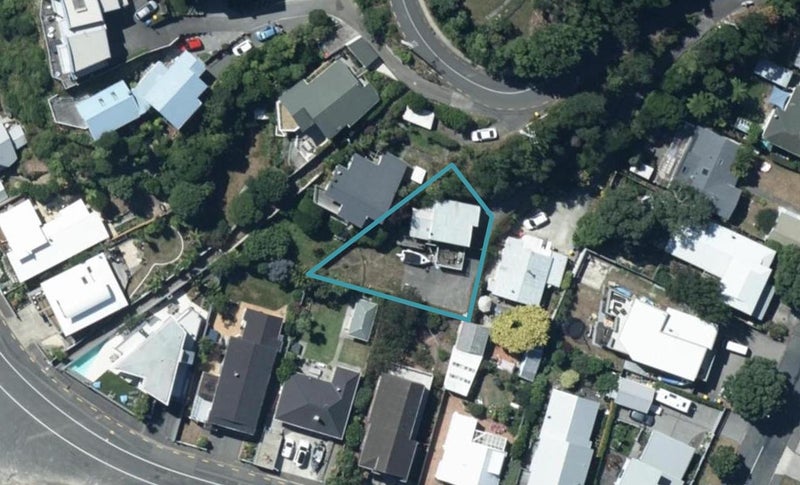 3 Gordon Road, Plimmerton, Porirua - Carousel 1