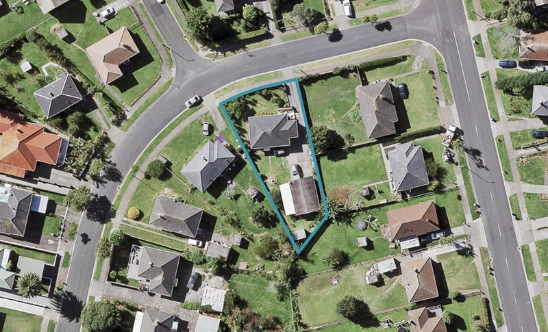 33 Evandale Street, Glen Innes, Auckland - Carousel 1