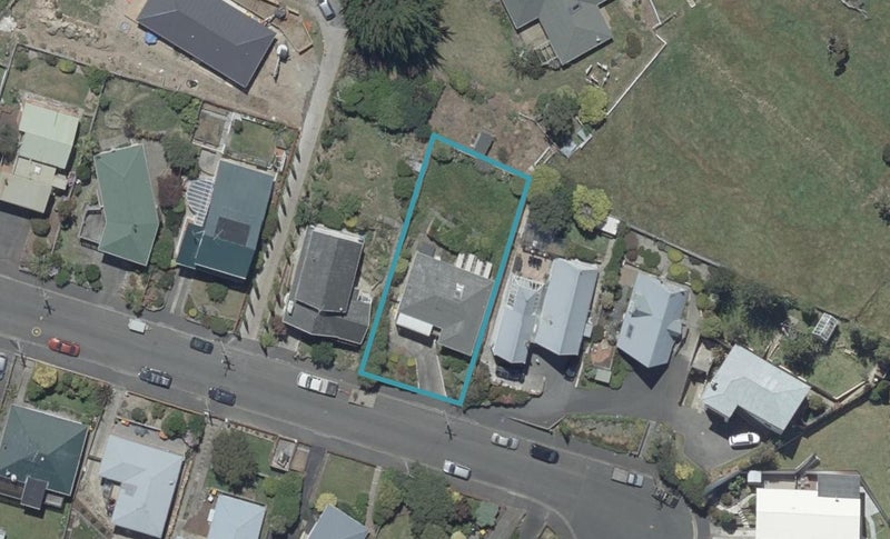 23 Dalrymple Street, Pine Hill, Dunedin - Carousel 1