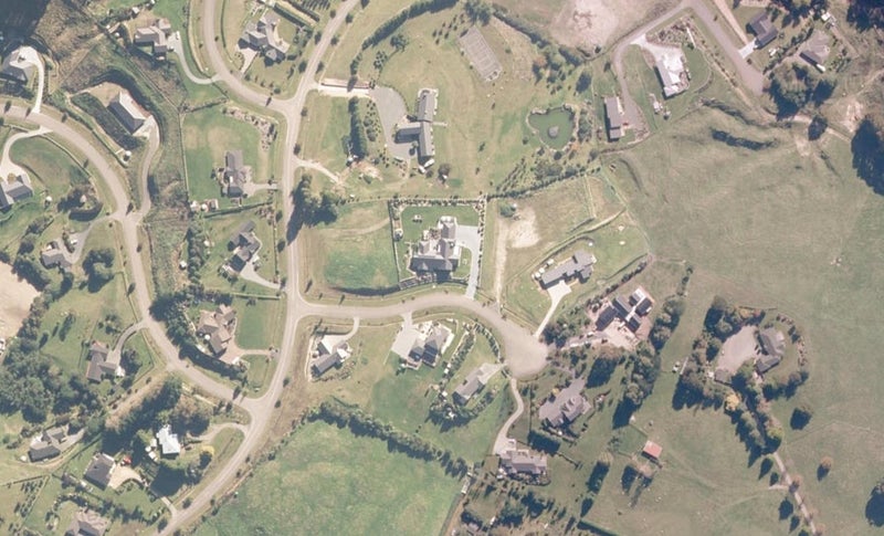 27 Lomond Grove, Taupo - Carousel 1