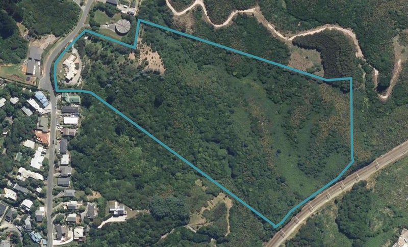 34 The Track, Plimmerton, Porirua - Carousel 1