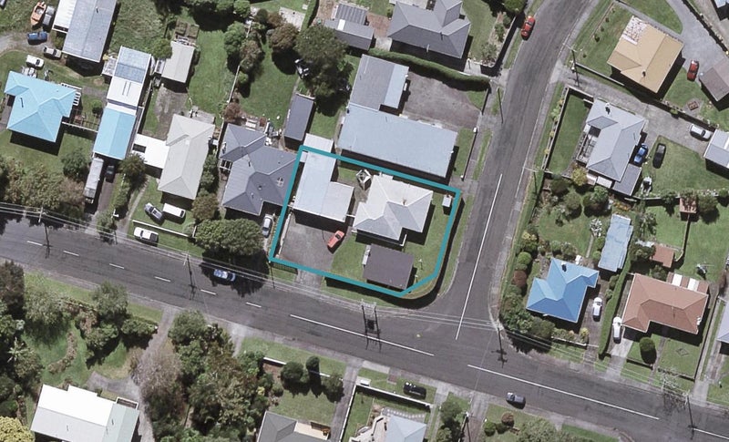 227 Huatoki Street, Upper Vogeltown, New Plymouth - Carousel 1