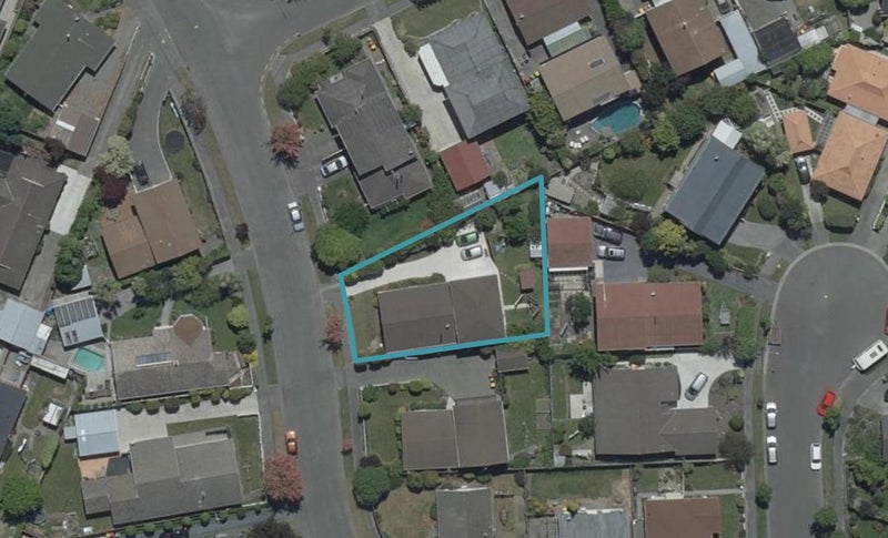 20 Delaware Crescent, Russley, Christchurch - Carousel 1