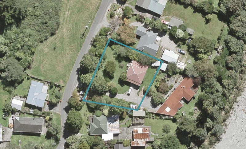 41 Bridge Road, Birchville, Upper Hutt - Carousel 1
