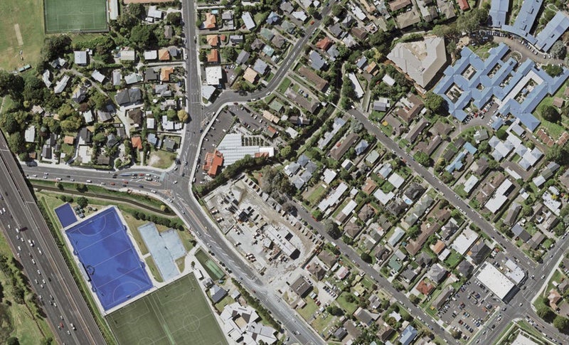4/21 Thornton Road, Milford, Auckland - Carousel 1