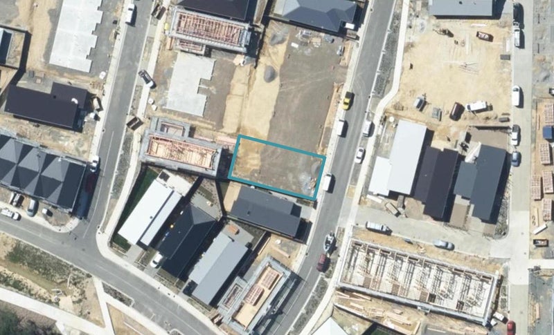 16 Taiko Place, Kenepuru, Porirua - Carousel 1