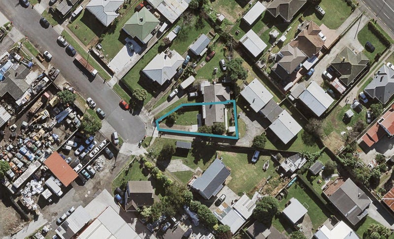 12A Mcgee Street, Otahuhu, Auckland - Carousel 1