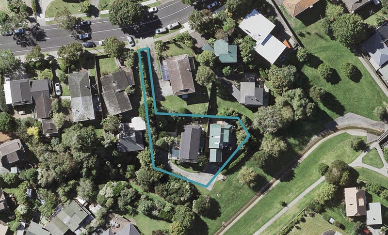 1/68 Mirrabooka Avenue, Botany Downs, Auckland - Carousel 1